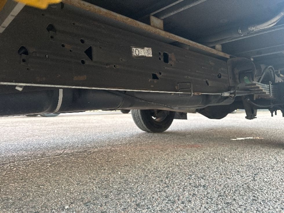 Light Duty Box Truck-Light and Medium Duty Trucks-GMC-2021-Savana G33503-Dallas-TX-107,103\n\t\tmiles-$ 25,500 - Image 5