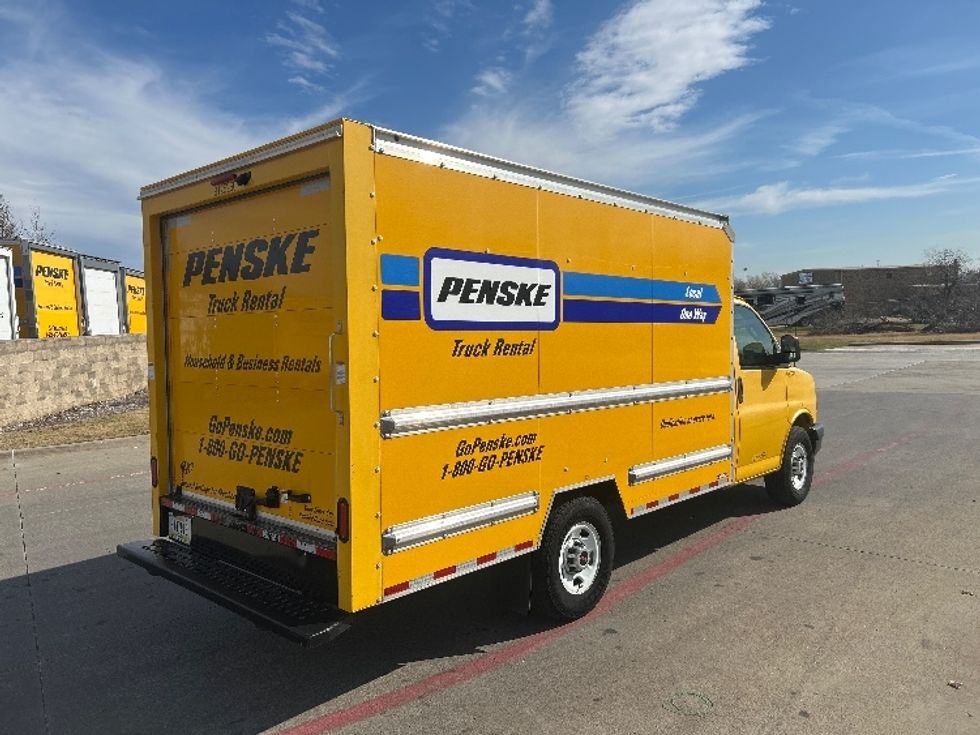 Light Duty Box Truck-Light and Medium Duty Trucks-GMC-2021-Savana G33503-Dallas-TX-127,233\n\t\tmiles-$ 23,250 - Image 12