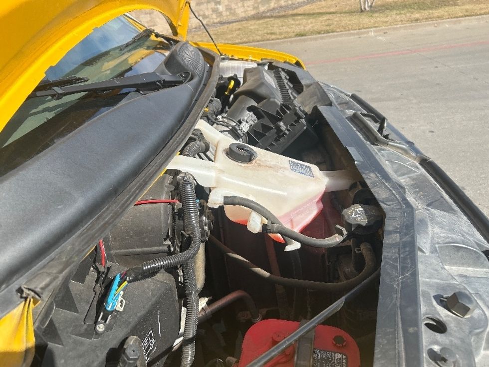 Light Duty Box Truck-Light and Medium Duty Trucks-GMC-2021-Savana G33503-Dallas-TX-127,233\n\t\tmiles-$ 23,250 - Image 22