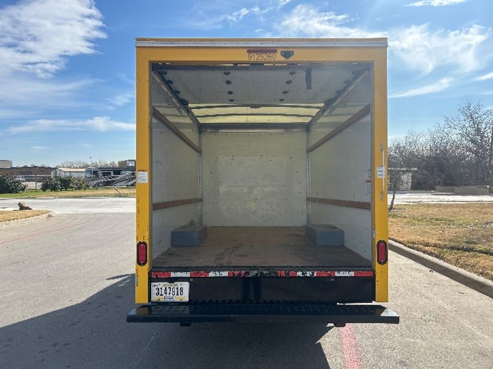 Light Duty Box Truck-Light and Medium Duty Trucks-GMC-2021-Savana G33503-Dallas-TX-127,233\n\t\tmiles-$ 23,250 - Image 8
