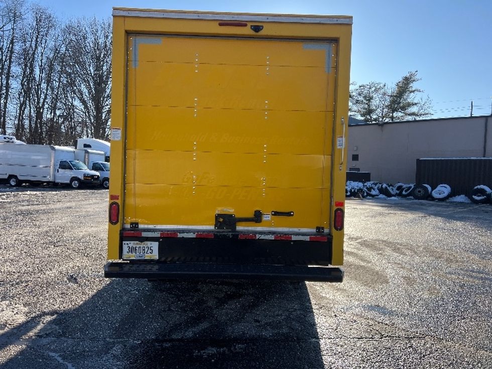 Light Duty Box Truck-Light and Medium Duty Trucks-GMC-2021-Savana G33503-Dayton-NJ-102,909\n\t\tmiles-$ 25,250 - Image 7