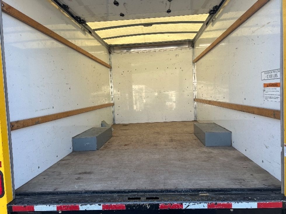 Light Duty Box Truck-Light and Medium Duty Trucks-GMC-2021-Savana G33503-Dayton-NJ-102,909\n\t\tmiles-$ 25,250 - Image 9