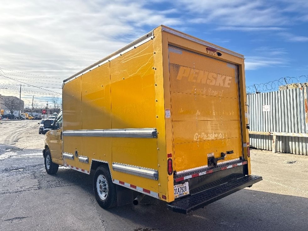 Light Duty Box Truck-Light and Medium Duty Trucks-GMC-2021-Savana G33503-Dayton-NJ-103,820\n\t\tmiles-$ 25,250 - Image 6