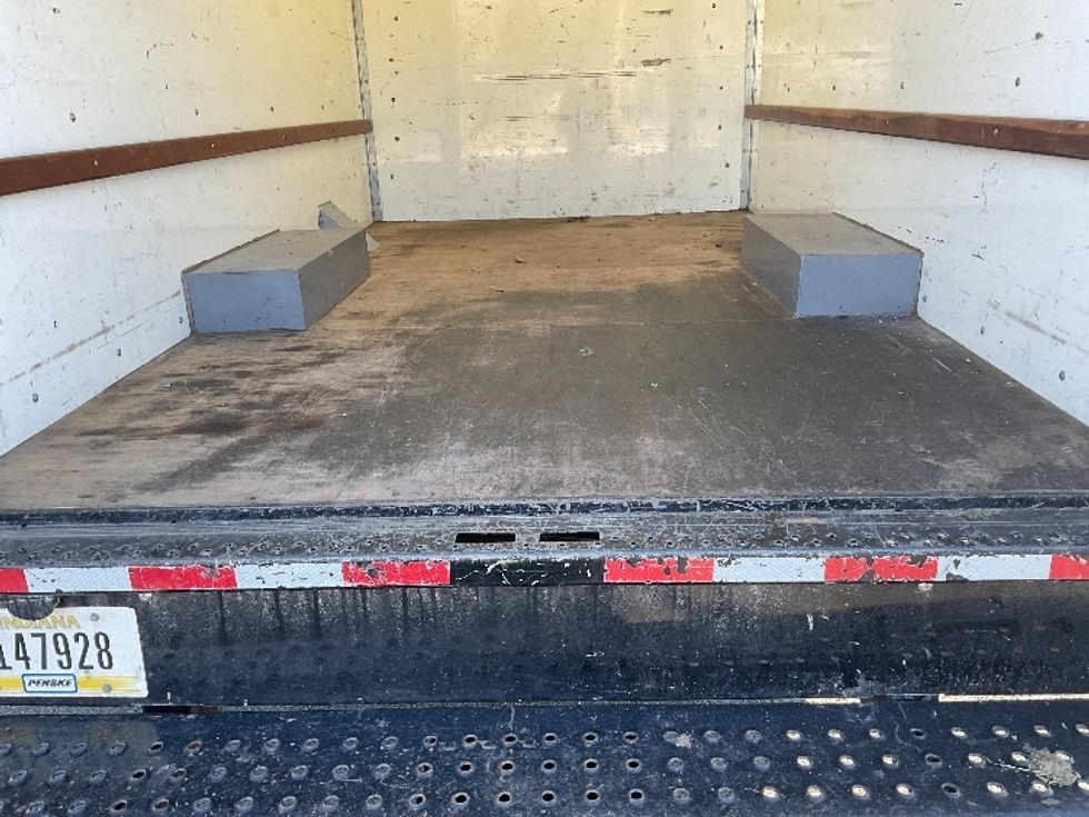 Light Duty Box Truck-Light and Medium Duty Trucks-GMC-2021-Savana G33503-Dayton-NJ-103,820\n\t\tmiles-$ 25,250 - Image 9