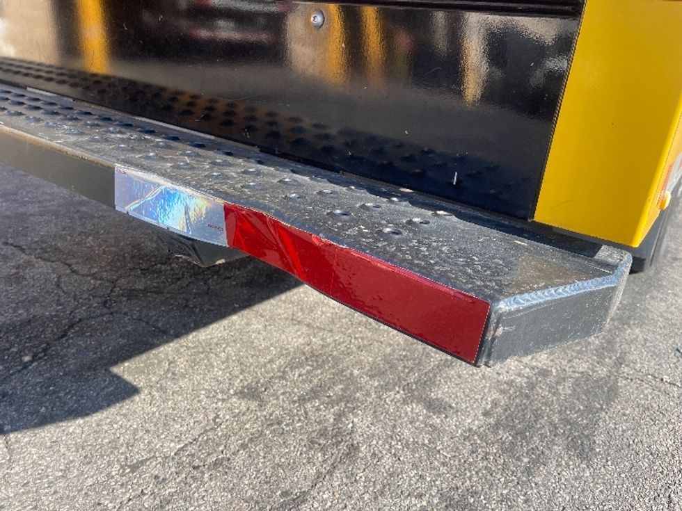 Light Duty Box Truck-Light and Medium Duty Trucks-GMC-2021-Savana G33503-Dayton-NJ-116,066\n\t\tmiles-$ 22,250 - Image 27