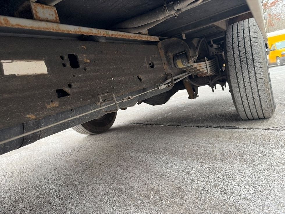 Light Duty Box Truck-Light and Medium Duty Trucks-GMC-2021-Savana G33503-Dayton-NJ-98,865\n\t\tmiles-$ 28,250 - Image 5