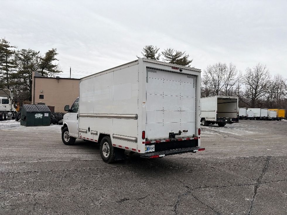 Light Duty Box Truck-Light and Medium Duty Trucks-GMC-2021-Savana G33503-Dayton-NJ-98,865\n\t\tmiles-$ 28,250 - Image 6