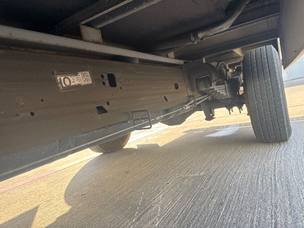 Light Duty Box Truck-Light and Medium Duty Trucks-GMC-2021-Savana G33503-Denton-TX-113,871\n\t\tmiles-$ 24,750 - Image 5