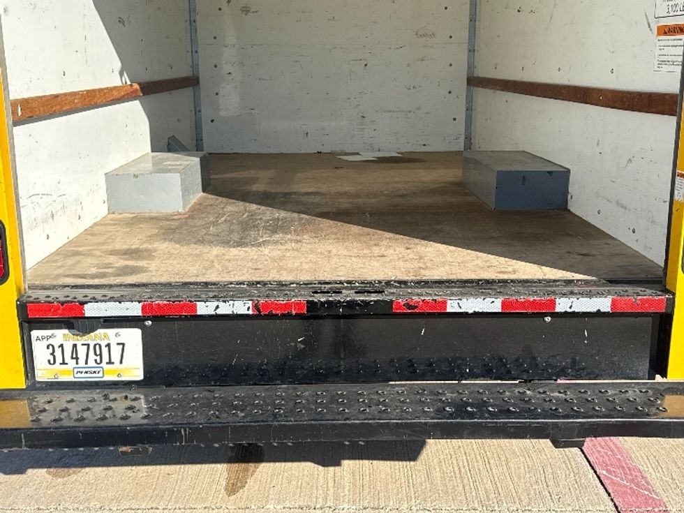 Light Duty Box Truck-Light and Medium Duty Trucks-GMC-2021-Savana G33503-Denton-TX-113,871\n\t\tmiles-$ 24,750 - Image 9