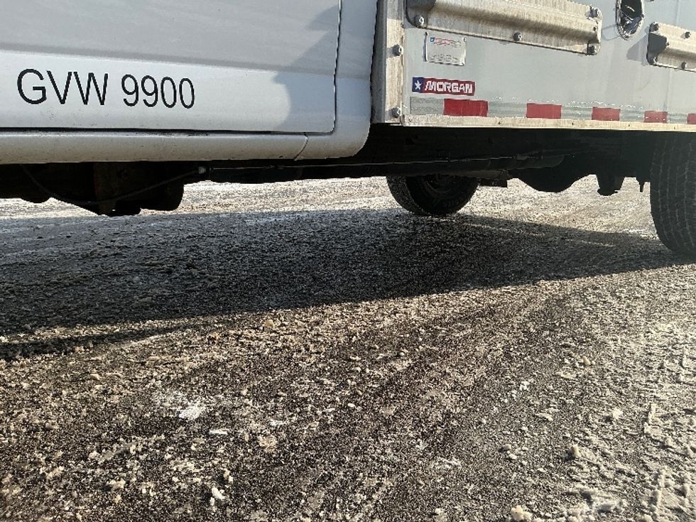 Light Duty Box Truck-Light and Medium Duty Trucks-GMC-2021-Savana G33503-East Chicago-IN-105,554\n\t\tmiles-$ 28,750 - Image 5