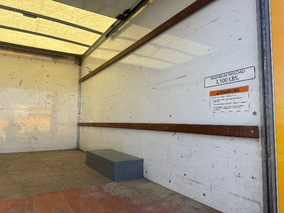 Light Duty Box Truck-Light and Medium Duty Trucks-GMC-2021-Savana G33503-El Paso-TX-105,502\n\t\tmiles-$ 27,250 - Image 10