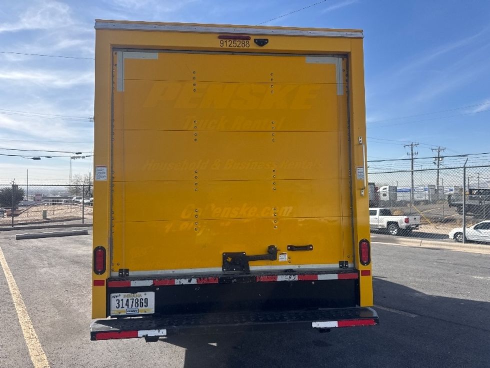 Light Duty Box Truck-Light and Medium Duty Trucks-GMC-2021-Savana G33503-El Paso-TX-105,502\n\t\tmiles-$ 27,250 - Image 6