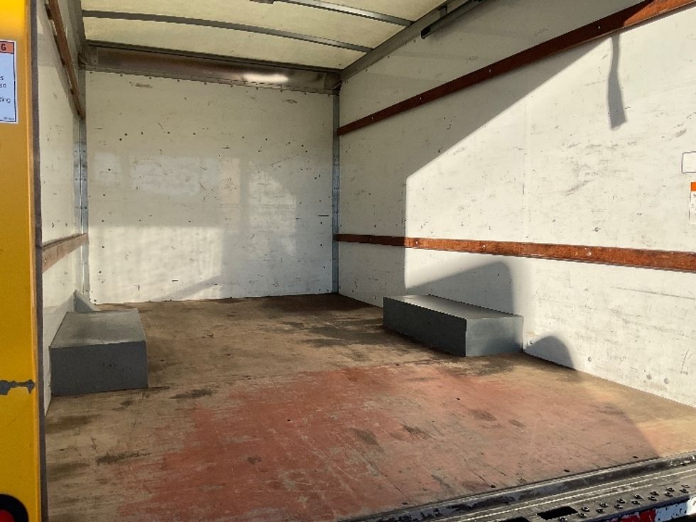 Light Duty Box Truck-Light and Medium Duty Trucks-GMC-2021-Savana G33503-El Paso-TX-105,551\n\t\tmiles-$ 27,250 - Image 10