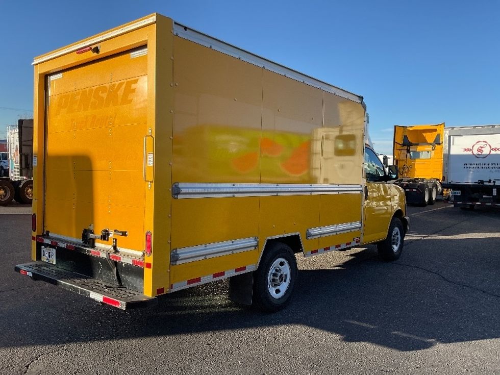 Light Duty Box Truck-Light and Medium Duty Trucks-GMC-2021-Savana G33503-El Paso-TX-105,551\n\t\tmiles-$ 27,250 - Image 11