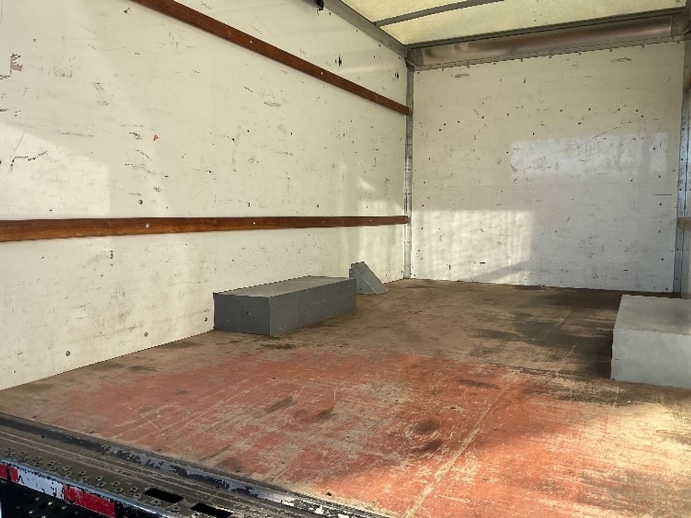 Light Duty Box Truck-Light and Medium Duty Trucks-GMC-2021-Savana G33503-El Paso-TX-105,551\n\t\tmiles-$ 27,250 - Image 9