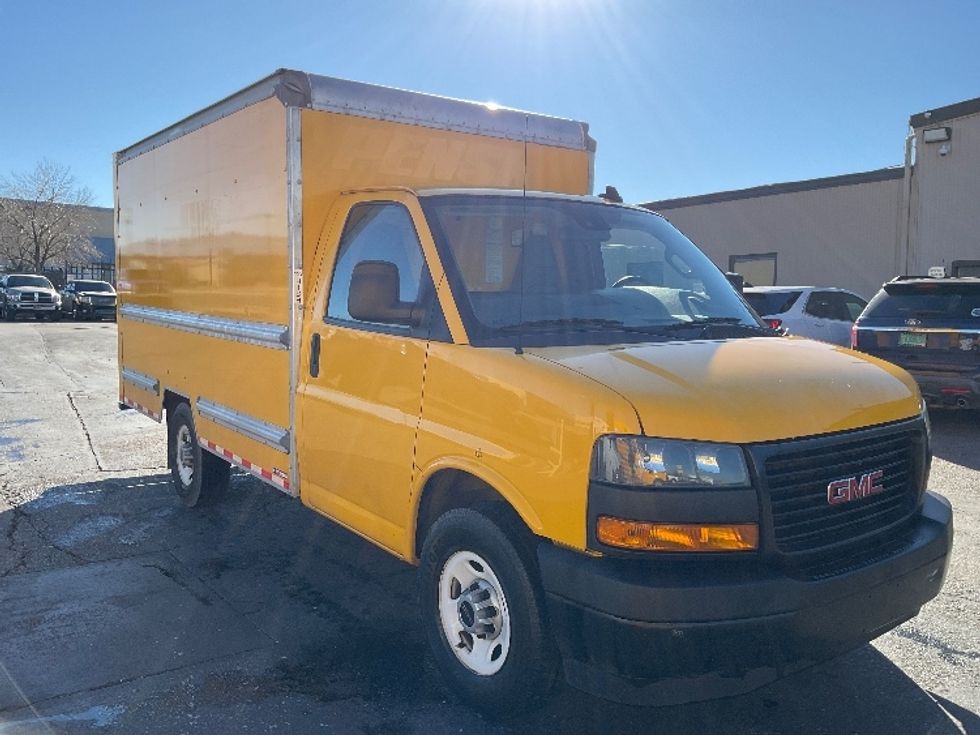 Light Duty Box Truck-Light and Medium Duty Trucks-GMC-2021-Savana G33503-El Paso-TX-109,543\n\t\tmiles-$ 26,750 - Image 1