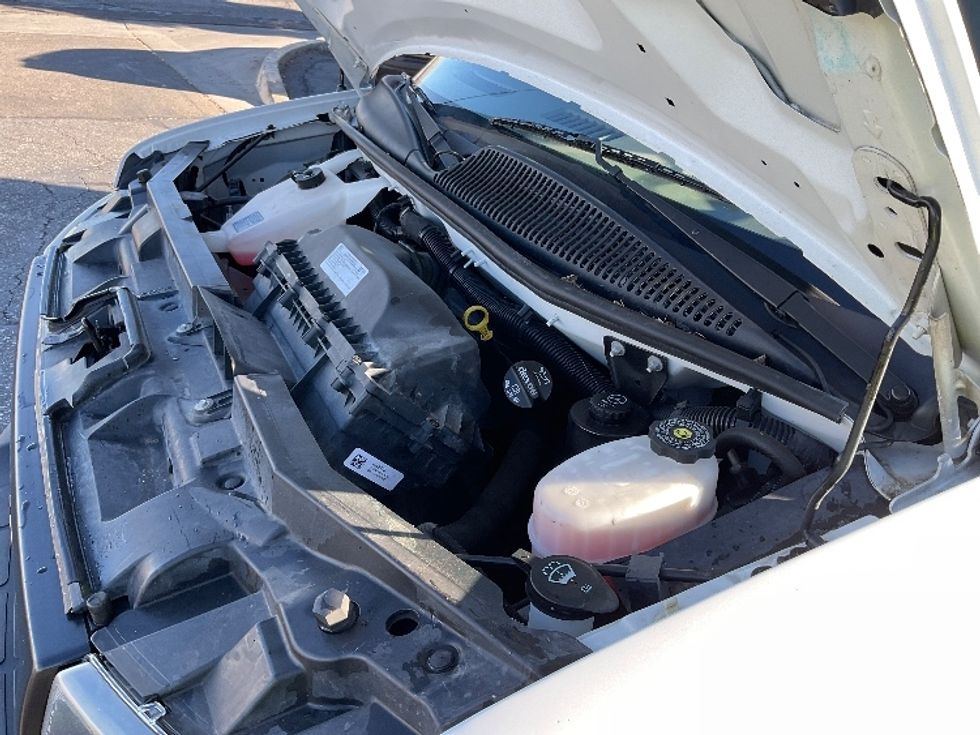 Light Duty Box Truck-Light and Medium Duty Trucks-GMC-2021-Savana G33503-El Paso-TX-111,326\n\t\tmiles-$ 29,000 - Image 20