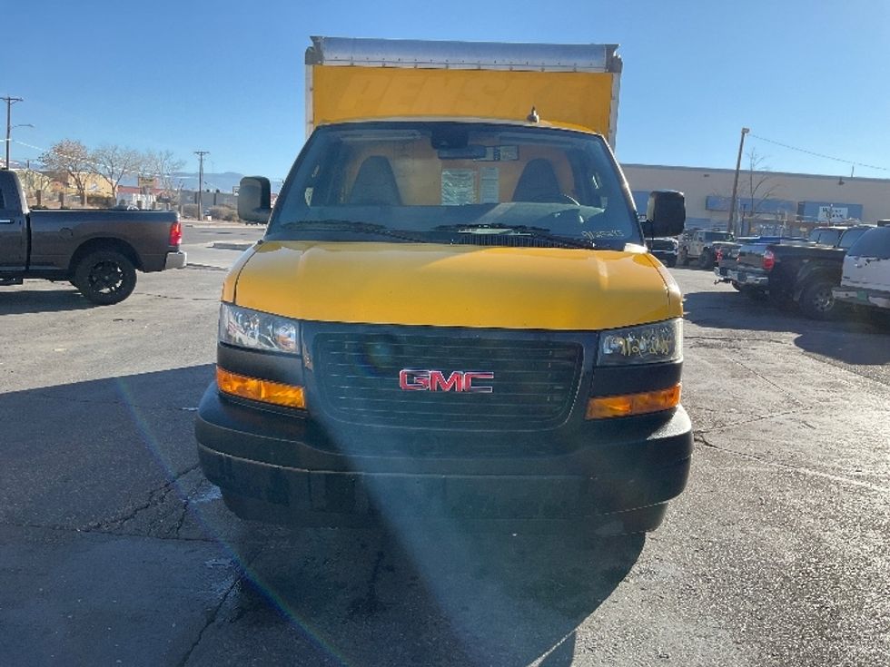 2021 GMC Savana G33503 Light Duty Box Truck