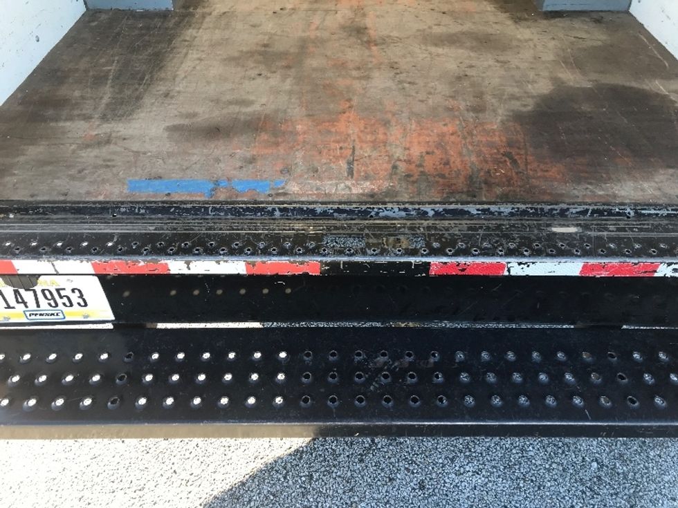 Light Duty Box Truck-Light and Medium Duty Trucks-GMC-2021-Savana G33503-Evansville-IN-101,245\n\t\tmiles-$ 25,500 - Image 10