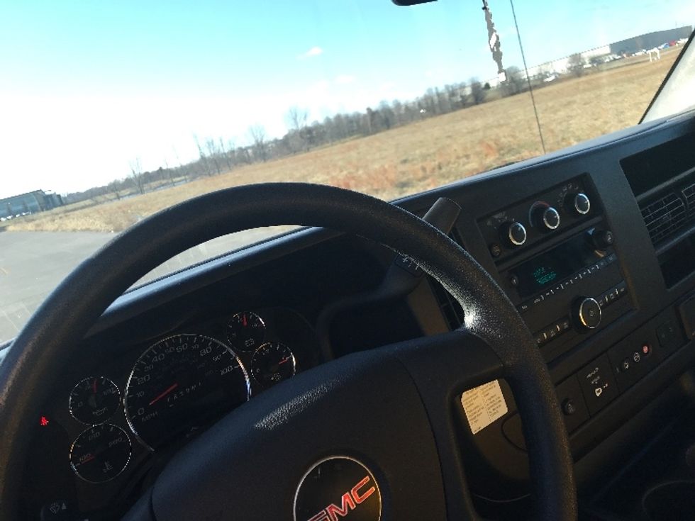 Light Duty Box Truck-Light and Medium Duty Trucks-GMC-2021-Savana G33503-Evansville-IN-101,245\n\t\tmiles-$ 25,500 - Image 16