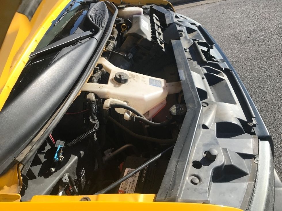 Light Duty Box Truck-Light and Medium Duty Trucks-GMC-2021-Savana G33503-Evansville-IN-101,245\n\t\tmiles-$ 25,500 - Image 22