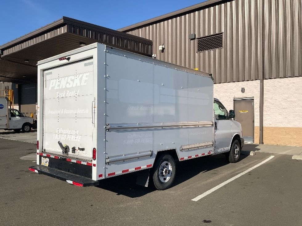 Light Duty Box Truck-Light and Medium Duty Trucks-GMC-2021-Savana G33503-Everett-WA-100,368\n\t\tmiles-$ 30,250 - Image 13