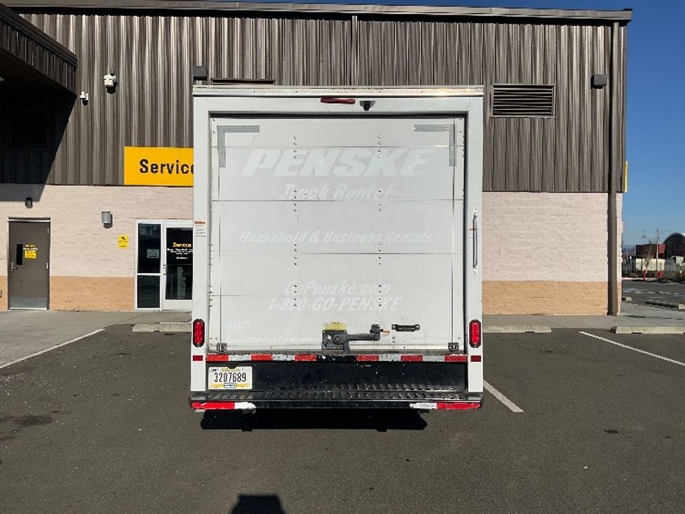 Light Duty Box Truck-Light and Medium Duty Trucks-GMC-2021-Savana G33503-Everett-WA-100,368\n\t\tmiles-$ 30,250 - Image 7