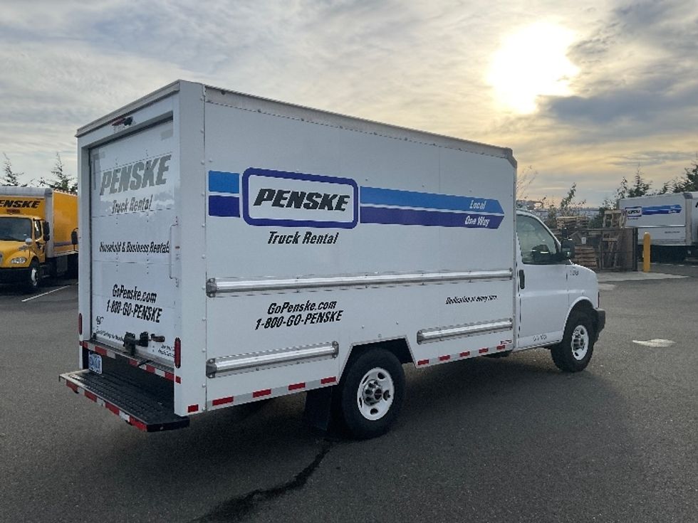 Light Duty Box Truck-Light and Medium Duty Trucks-GMC-2021-Savana G33503-Everett-WA-87,762\n\t\tmiles-$ 31,750 - Image 11