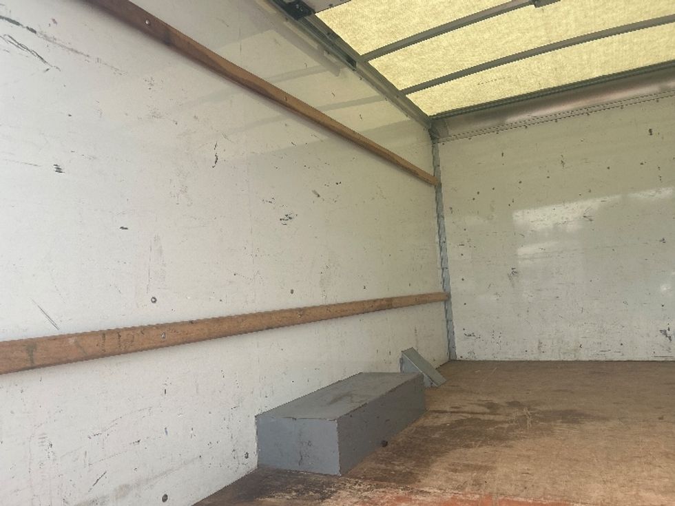 Light Duty Box Truck-Light and Medium Duty Trucks-GMC-2021-Savana G33503-Fontana-CA-101,998\n\t\tmiles-$ 27,250 - Image 11