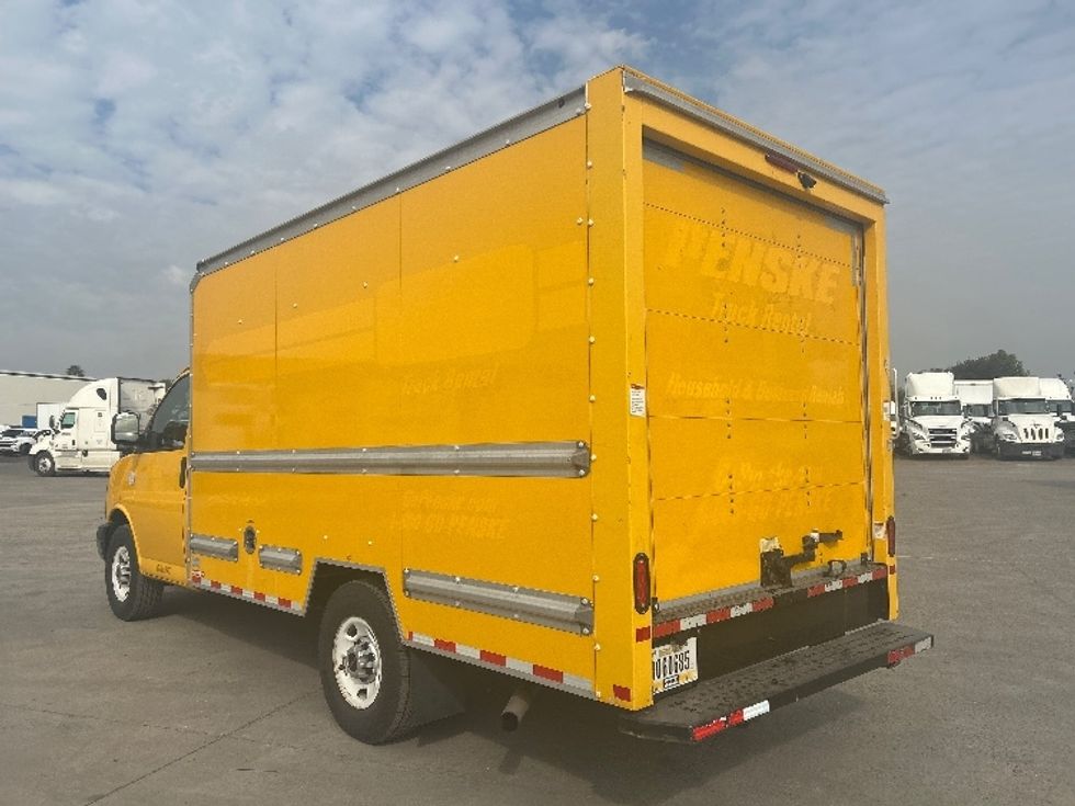 Light Duty Box Truck-Light and Medium Duty Trucks-GMC-2021-Savana G33503-Fontana-CA-101,998\n\t\tmiles-$ 27,250 - Image 6