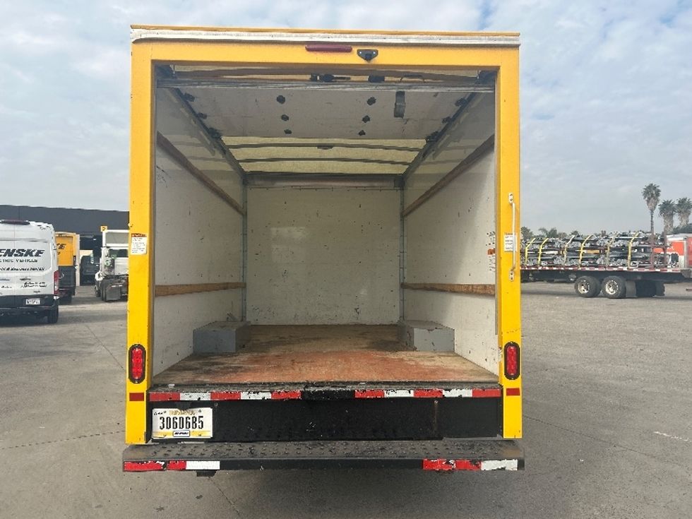 Light Duty Box Truck-Light and Medium Duty Trucks-GMC-2021-Savana G33503-Fontana-CA-101,998\n\t\tmiles-$ 27,250 - Image 9