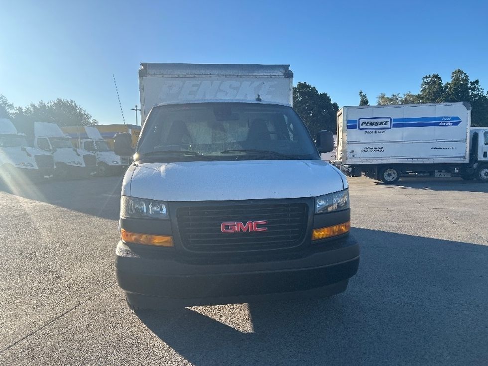 Light Duty Box Truck-Light and Medium Duty Trucks-GMC-2021-Savana G33503-Fontana-CA-106,247\n\t\tmiles-$ 29,500 - Image 2