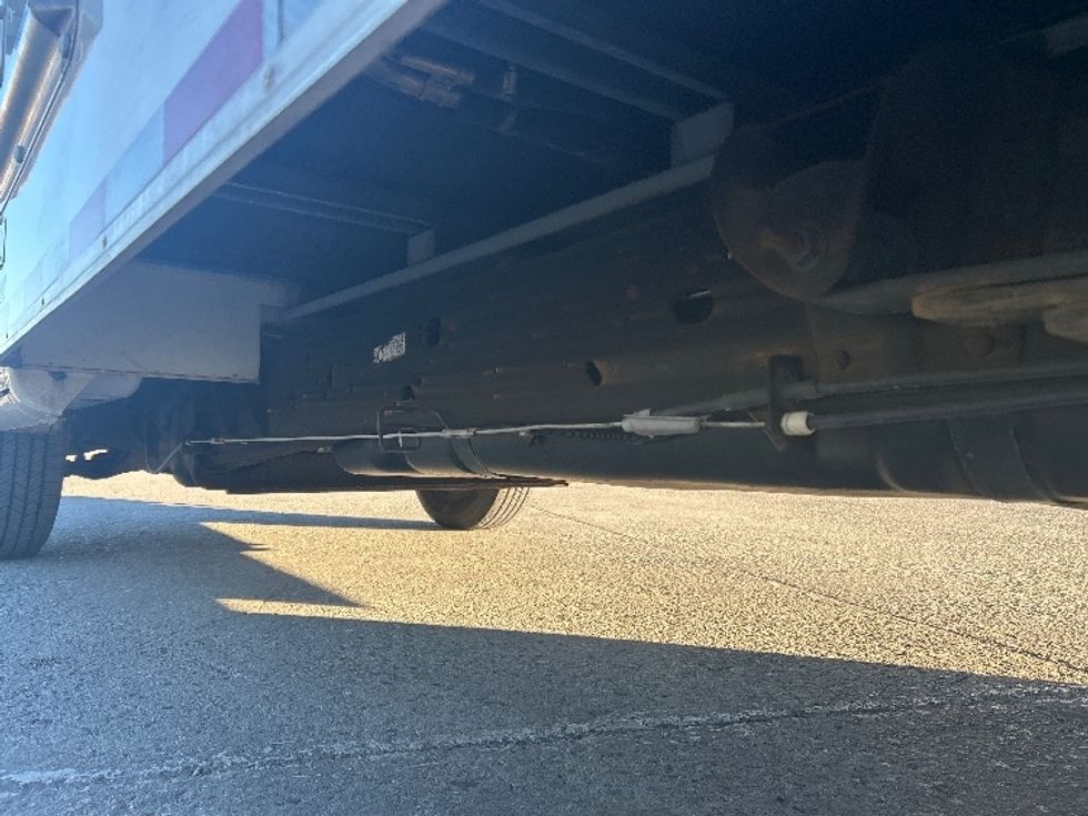 Light Duty Box Truck-Light and Medium Duty Trucks-GMC-2021-Savana G33503-Fontana-CA-106,247\n\t\tmiles-$ 29,500 - Image 5