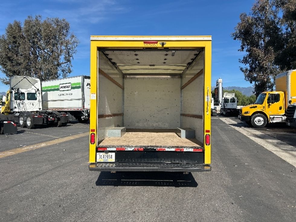 Light Duty Box Truck-Light and Medium Duty Trucks-GMC-2021-Savana G33503-Fontana-CA-106,785\n\t\tmiles-$ 26,750 - Image 9