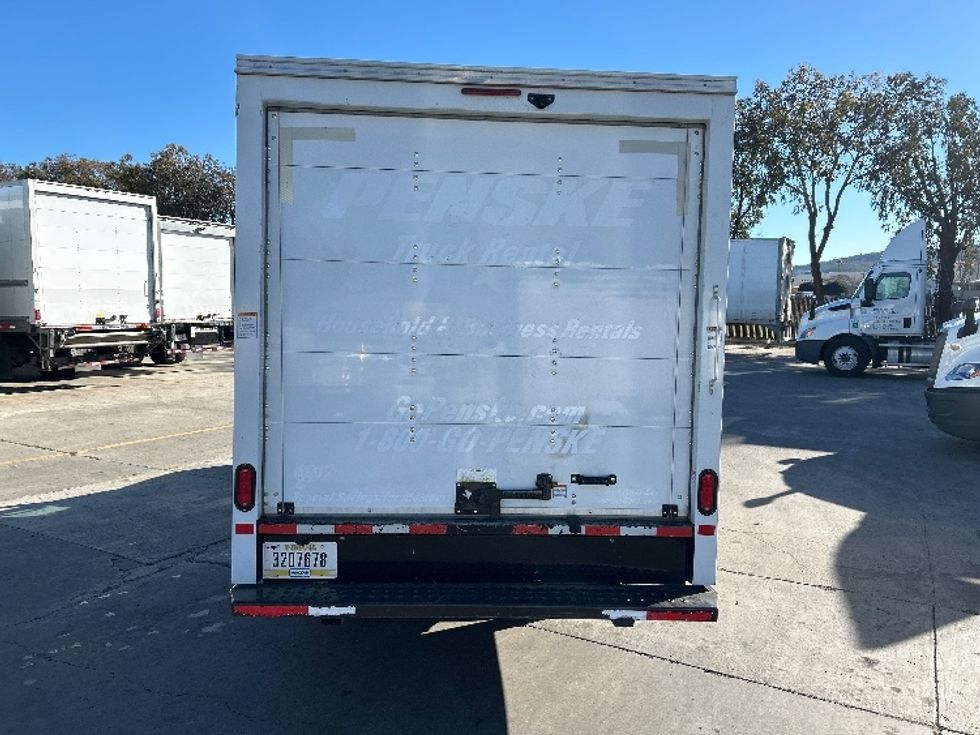Light Duty Box Truck-Light and Medium Duty Trucks-GMC-2021-Savana G33503-Fontana-CA-107,986\n\t\tmiles-$ 29,250 - Image 7