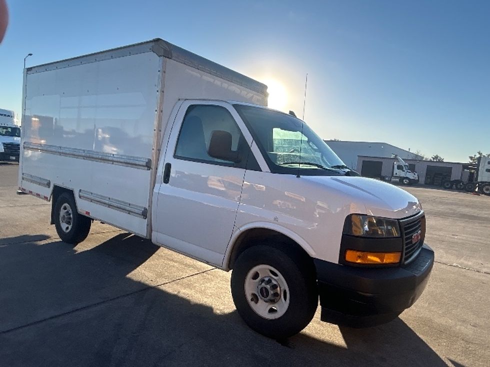 Light Duty Box Truck-Light and Medium Duty Trucks-GMC-2021-Savana G33503-Fontana-CA-109,152\n\t\tmiles-$ 29,000 - Image 1