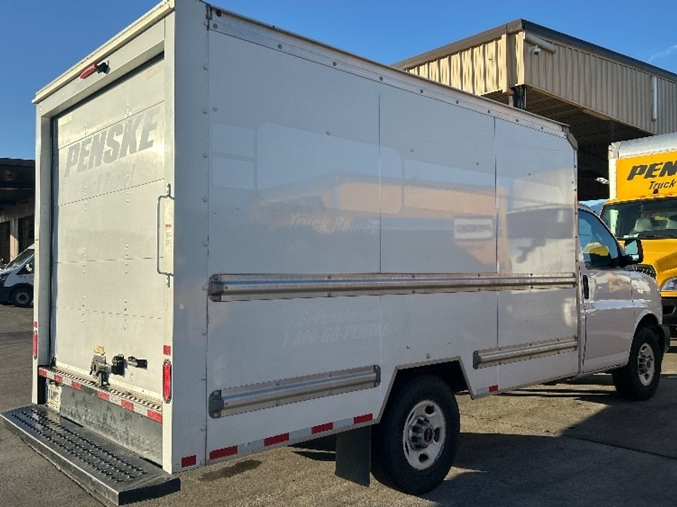 Light Duty Box Truck-Light and Medium Duty Trucks-GMC-2021-Savana G33503-Fontana-CA-109,152\n\t\tmiles-$ 29,000 - Image 12