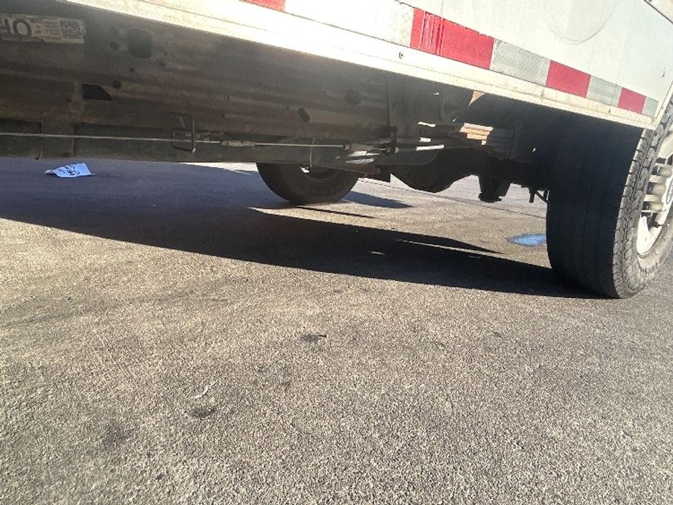 Light Duty Box Truck-Light and Medium Duty Trucks-GMC-2021-Savana G33503-Fontana-CA-109,152\n\t\tmiles-$ 29,000 - Image 5