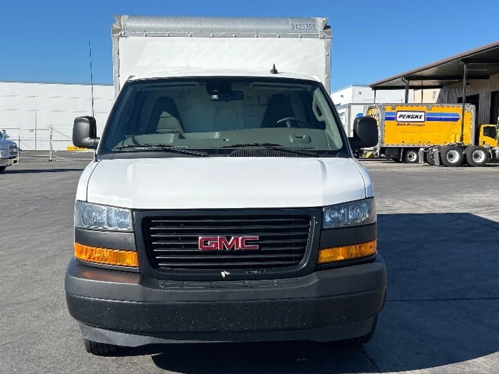 Light Duty Box Truck-Light and Medium Duty Trucks-GMC-2021-Savana G33503-Fontana-CA-113,305\n\t\tmiles-$ 28,500 - Image 2