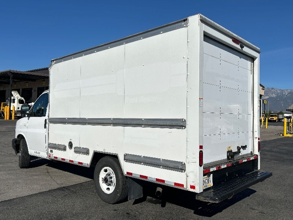 Light Duty Box Truck-Light and Medium Duty Trucks-GMC-2021-Savana G33503-Fontana-CA-113,305\n\t\tmiles-$ 28,500 - Image 6