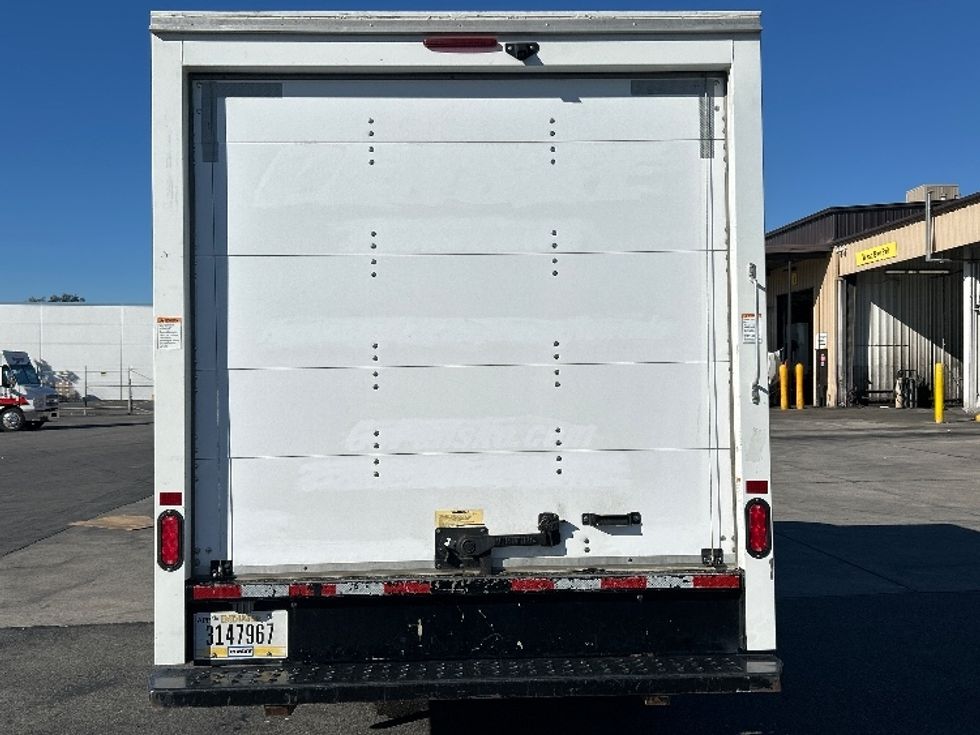 Light Duty Box Truck-Light and Medium Duty Trucks-GMC-2021-Savana G33503-Fontana-CA-113,305\n\t\tmiles-$ 28,500 - Image 7