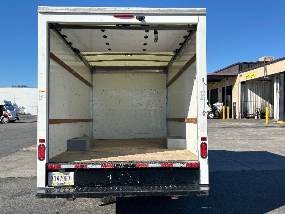 Light Duty Box Truck-Light and Medium Duty Trucks-GMC-2021-Savana G33503-Fontana-CA-113,305\n\t\tmiles-$ 28,500 - Image 8
