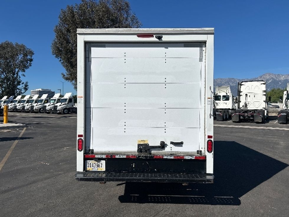 Light Duty Box Truck-Light and Medium Duty Trucks-GMC-2021-Savana G33503-Fontana-CA-113,305\n\t\tmiles-$ 28,500 - Image 9
