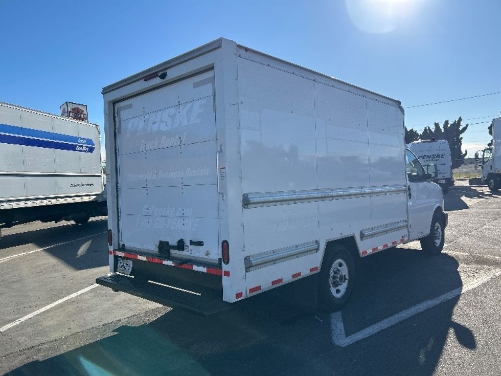Light Duty Box Truck-Light and Medium Duty Trucks-GMC-2021-Savana G33503-Fontana-CA-113,924\n\t\tmiles-$ 28,500 - Image 12