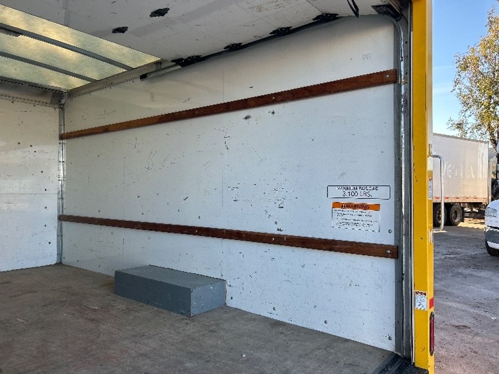 Light Duty Box Truck-Light and Medium Duty Trucks-GMC-2021-Savana G33503-Fontana-CA-114,627\n\t\tmiles-$ 25,750 - Image 12