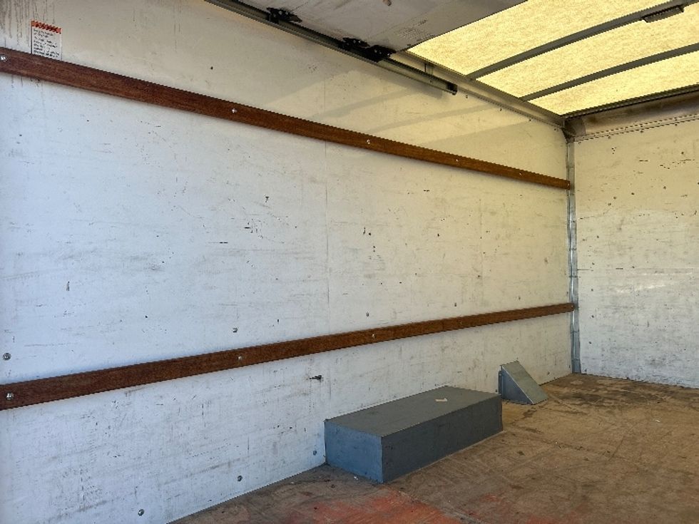 Light Duty Box Truck-Light and Medium Duty Trucks-GMC-2021-Savana G33503-Fontana-CA-118,697\n\t\tmiles-$ 25,500 - Image 11