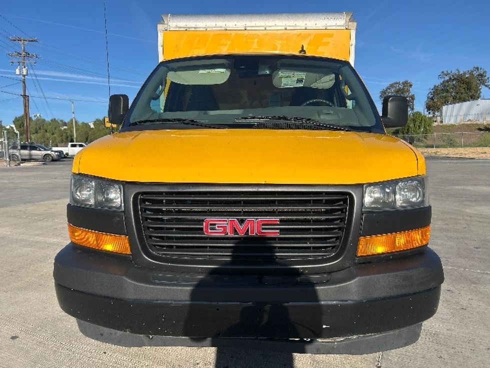 2021 GMC Savana G33503 Light Duty Box Truck