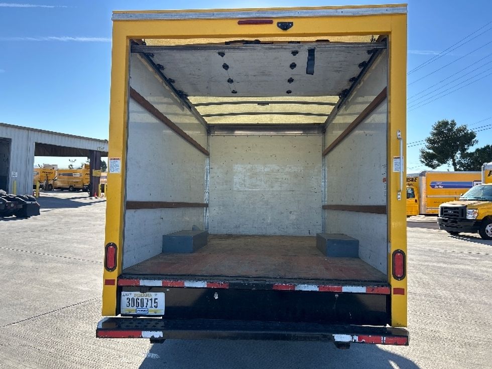 Light Duty Box Truck-Light and Medium Duty Trucks-GMC-2021-Savana G33503-Fontana-CA-118,697\n\t\tmiles-$ 25,500 - Image 9
