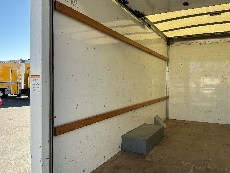 Light Duty Box Truck-Light and Medium Duty Trucks-GMC-2021-Savana G33503-Fontana-CA-120,893\n\t\tmiles-$ 27,750 - Image 11