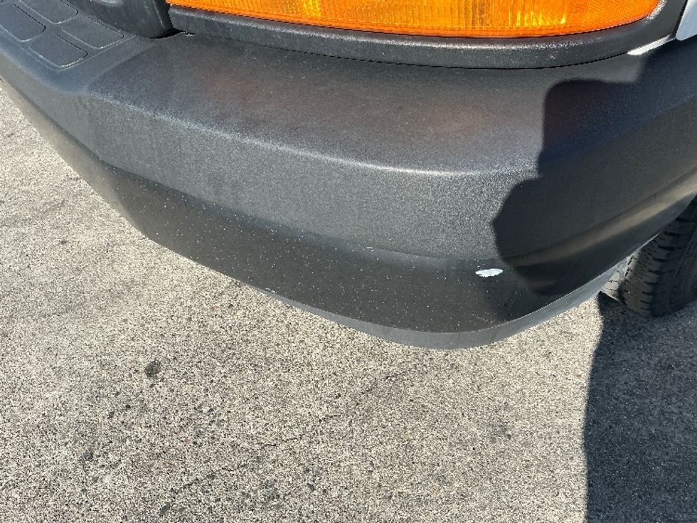 Light Duty Box Truck-Light and Medium Duty Trucks-GMC-2021-Savana G33503-Fontana-CA-120,893\n\t\tmiles-$ 27,750 - Image 28